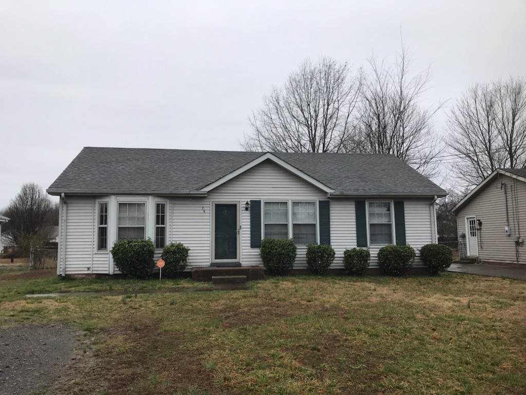 392 Donna Dr - Photo 1