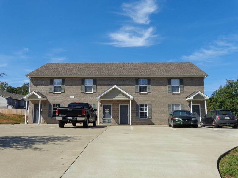 1202 Ash Ridge Dr - Photo 1