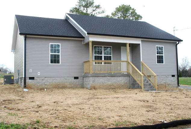 632 5th Ave N - Photo 1