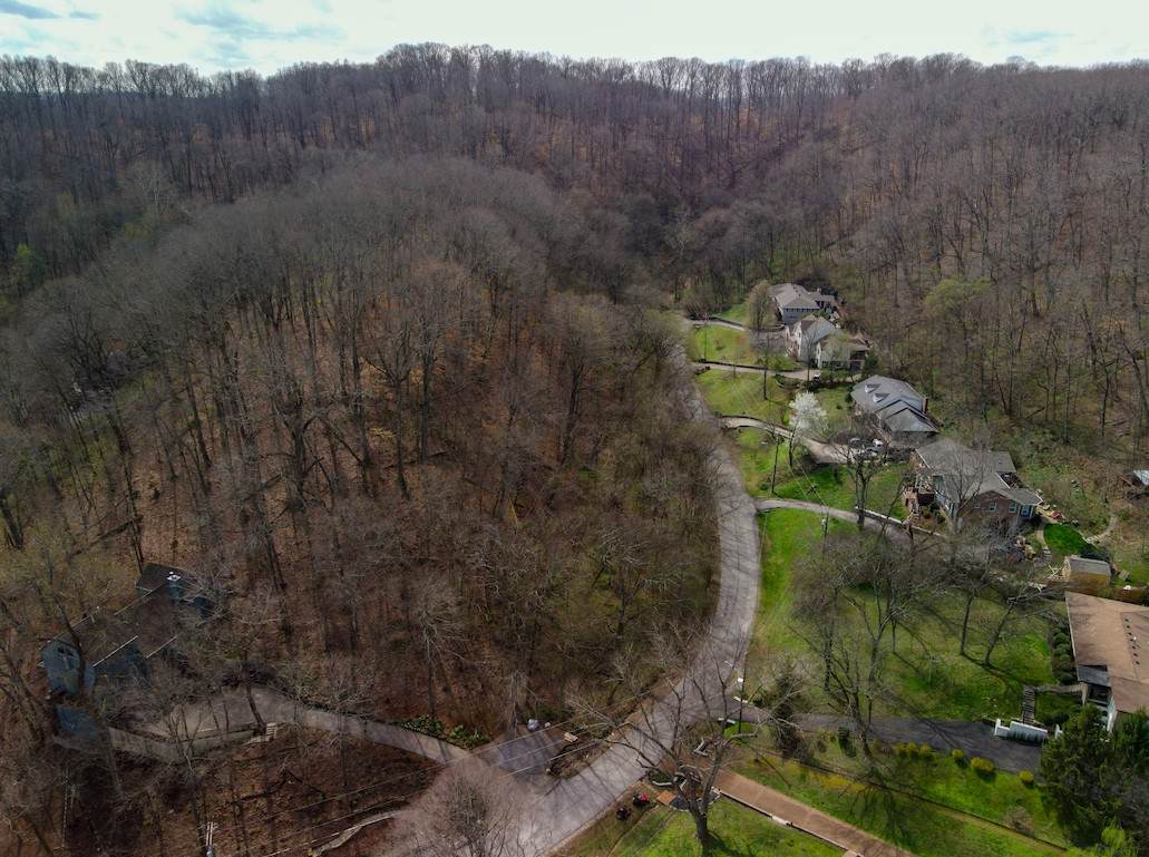 88 Carnavon Pkwy. - Photo 1