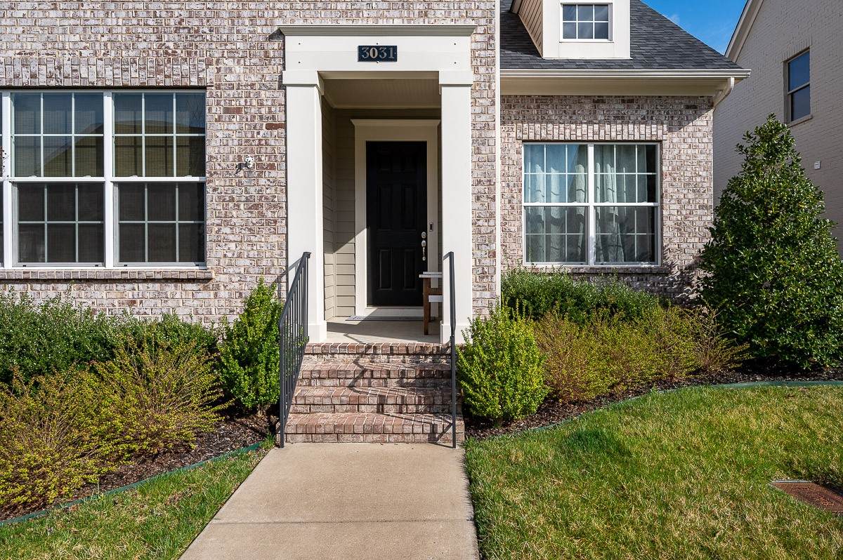 3031 Farmhouse Dr - Photo 1