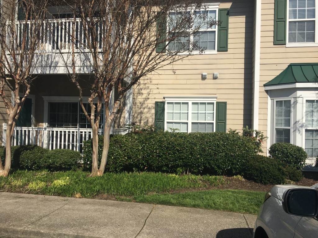 7005 Lenox Village Dr - Photo 1