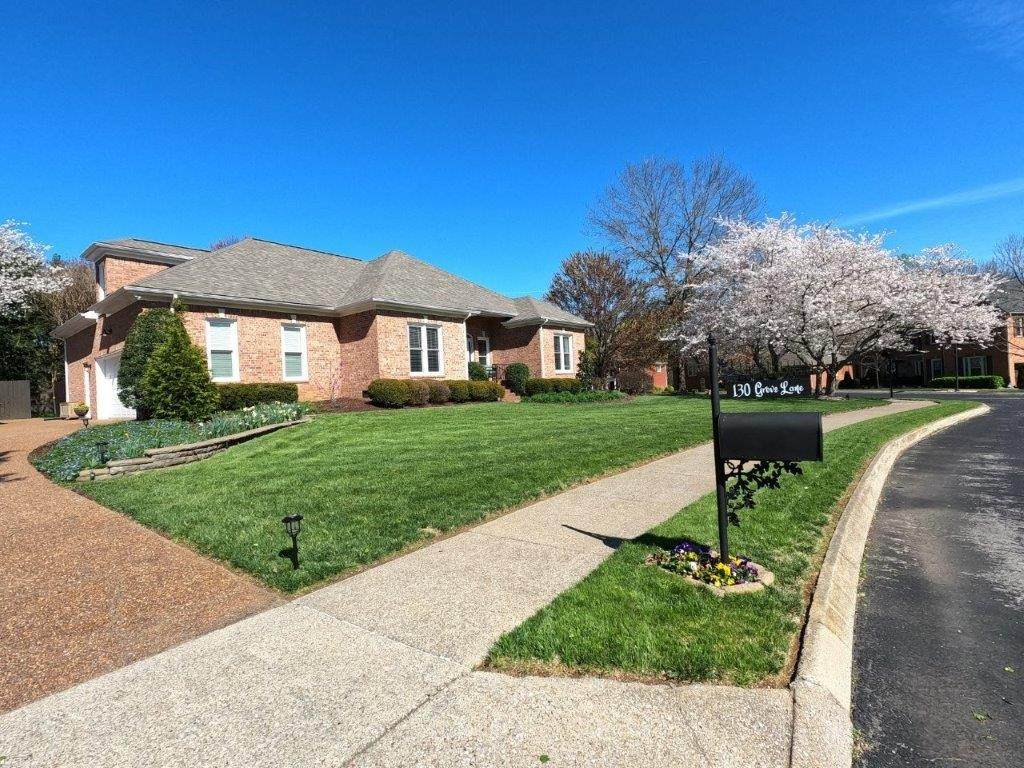 130 Grove Ln - Photo 1