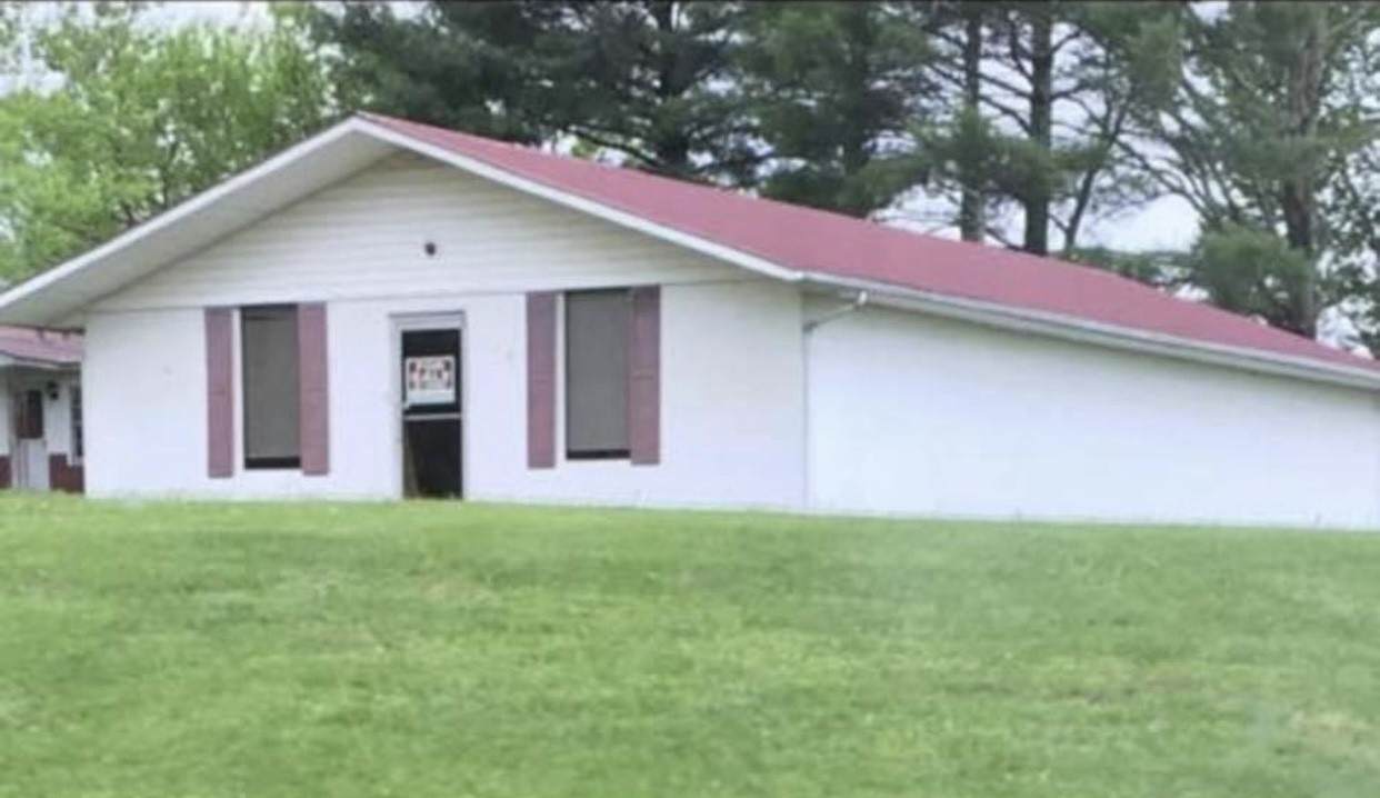 391 Frank Ln - Photo 1