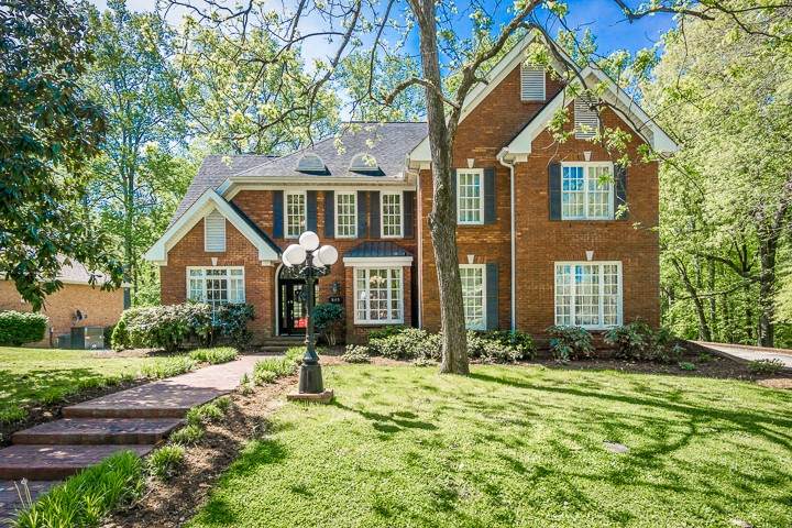 545 Ridgecrest Dr - Photo 1