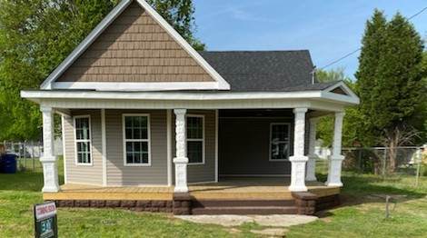 306 Florida Ave - Photo 1
