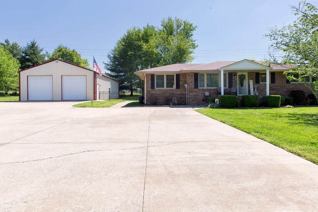 7711 Franklin Rd - Photo 1