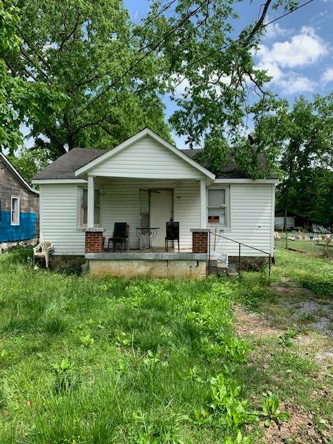1818 Ashton Ave - Photo 1