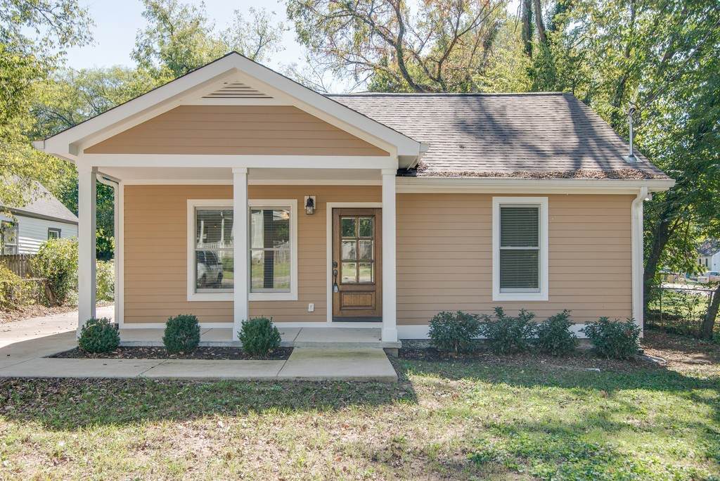 802 Petway Ave - Photo 1