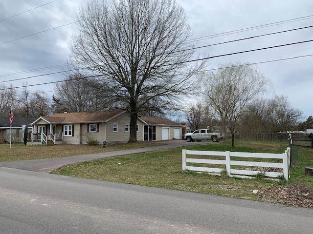 314 N Oak St - Photo 1