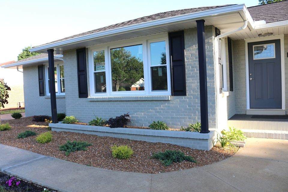 226 Roosevelt Rd - Photo 1