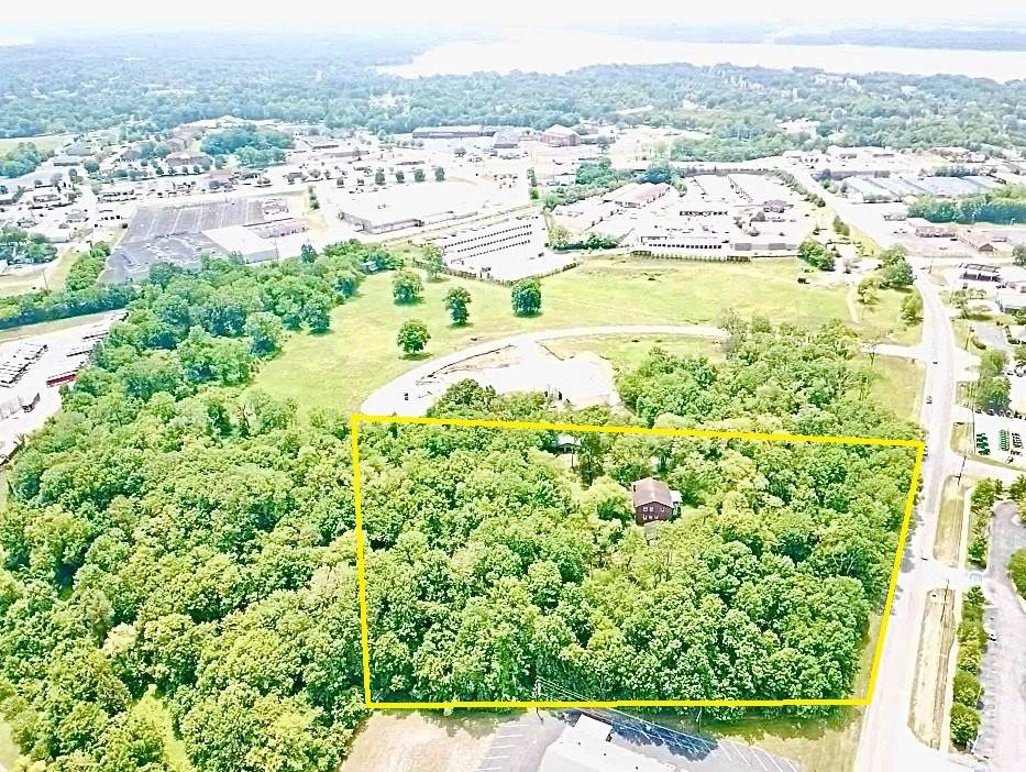 126 New Shackle Island Rd - Photo 1