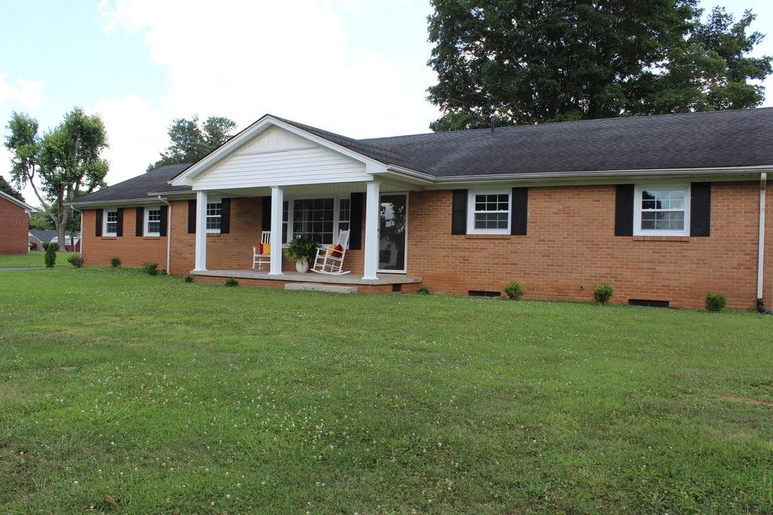 1504 Ann Rd - Photo 1