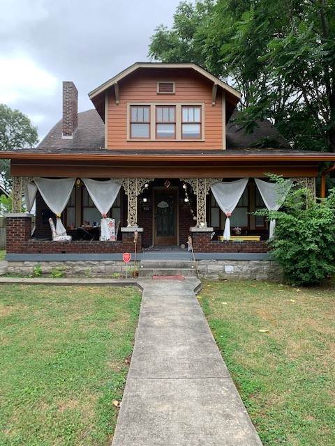 624 Shelby Ave - Photo 1