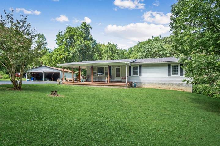 417 Schelley Rd - Photo 1