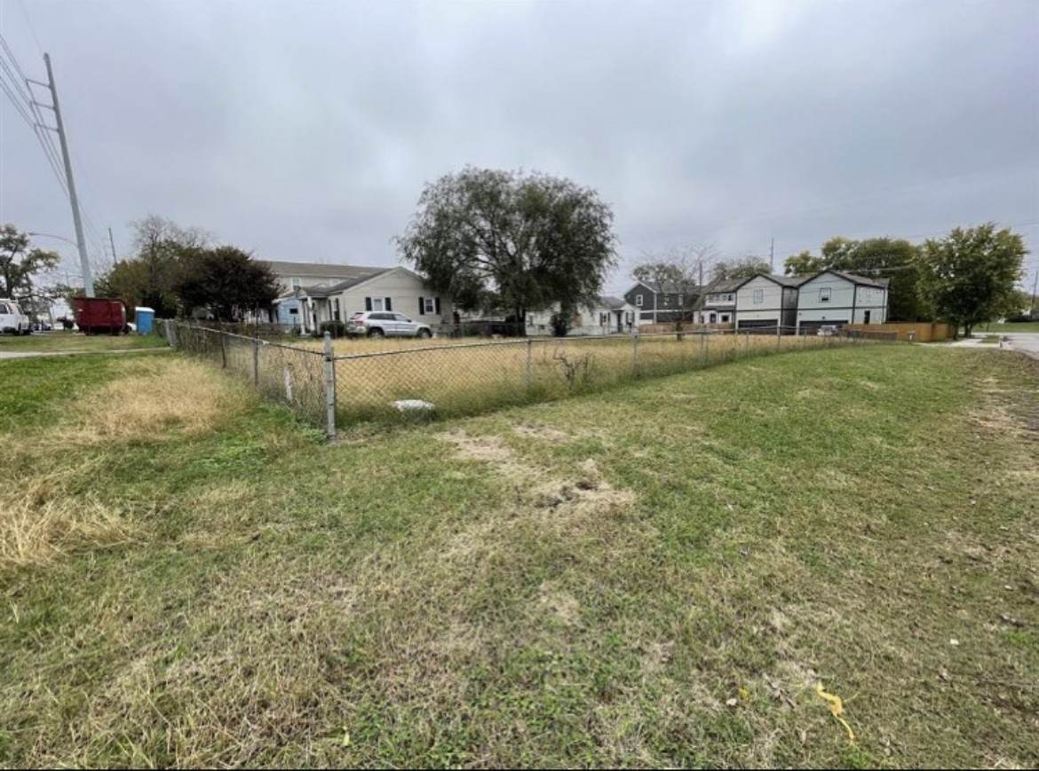 1313 53rd Ave - Photo 1