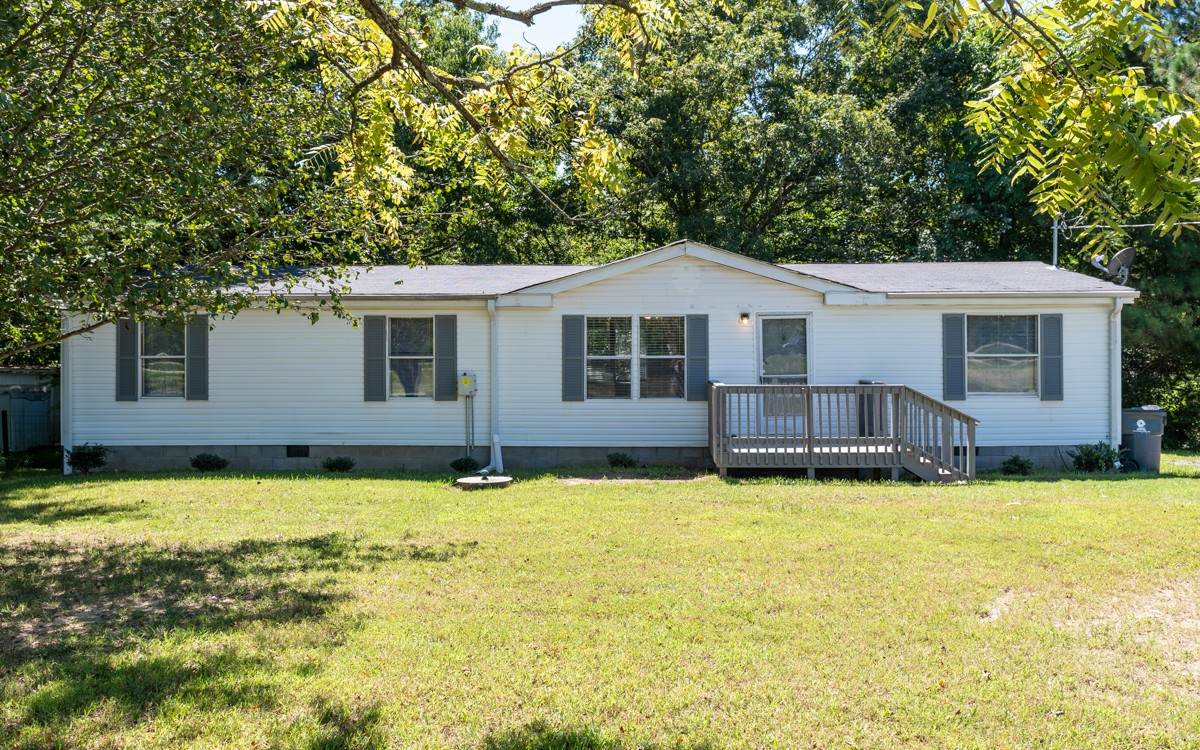 7631 Darby Rd - Photo 1