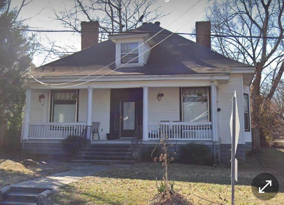 1829 9th Ave - Photo 1