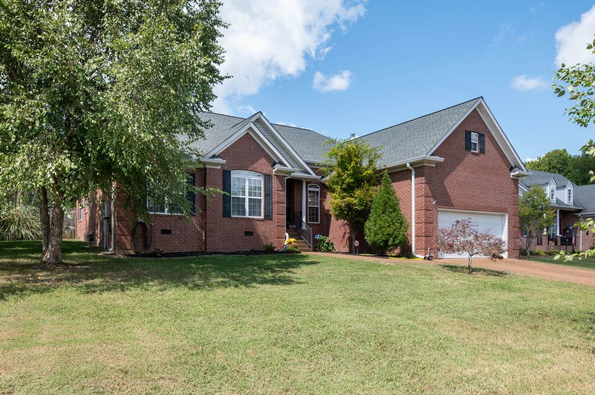 2107 Allendale Pl - Photo 1