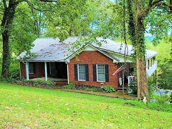 2145 Rebecca Dr - Photo 1