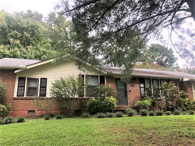 302 Lynn Dr - Photo 1