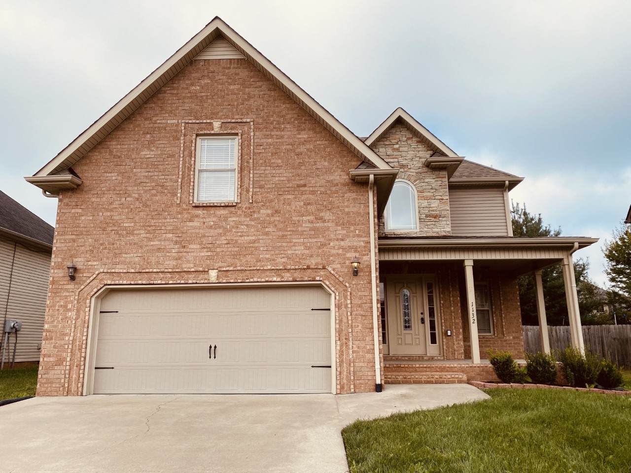 1132 Chinook Cir - Photo 1