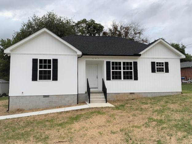 607 Sharp Springs Rd - Photo 1