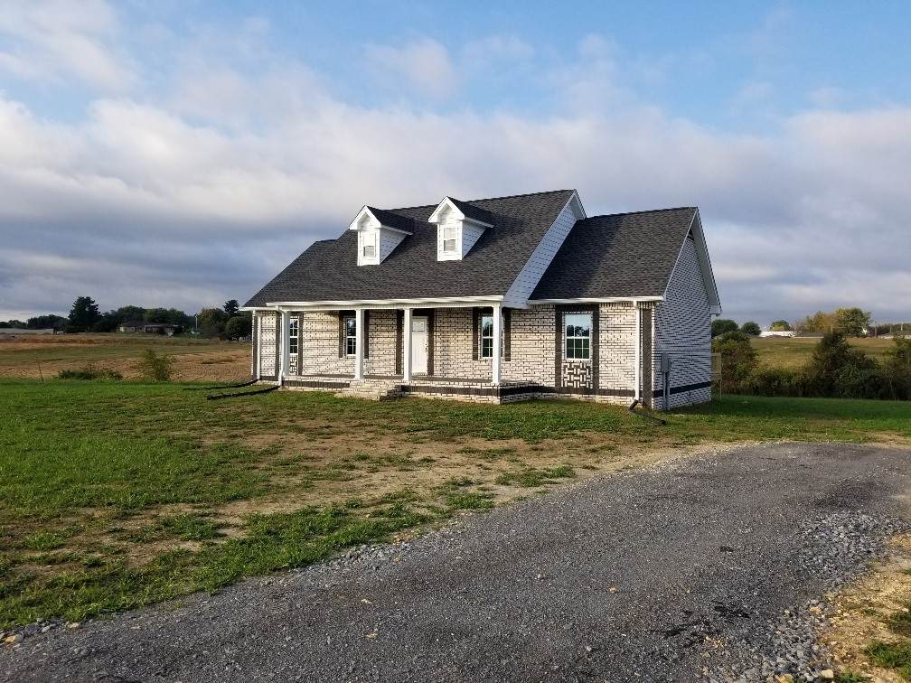 855 Sneed Blvd - Photo 1