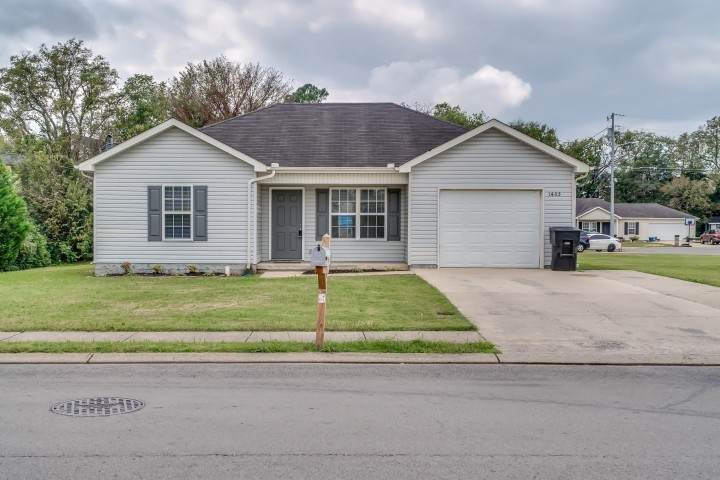 1405 Journey Dr - Photo 1