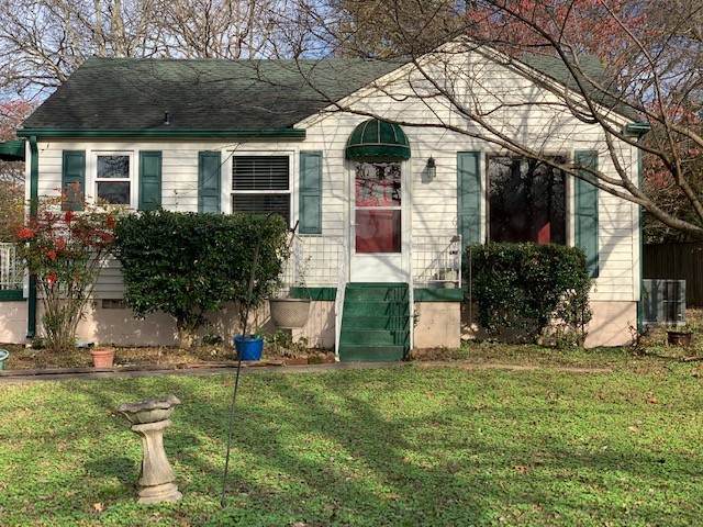 880 Kipling Dr - Photo 1