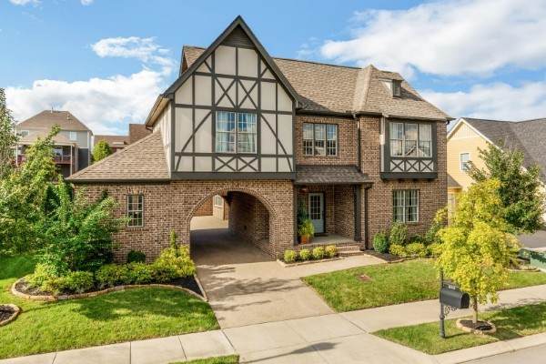313 Finnhorse Ln - Photo 1