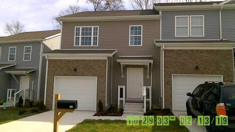 738 Pippin Dr - Photo 1
