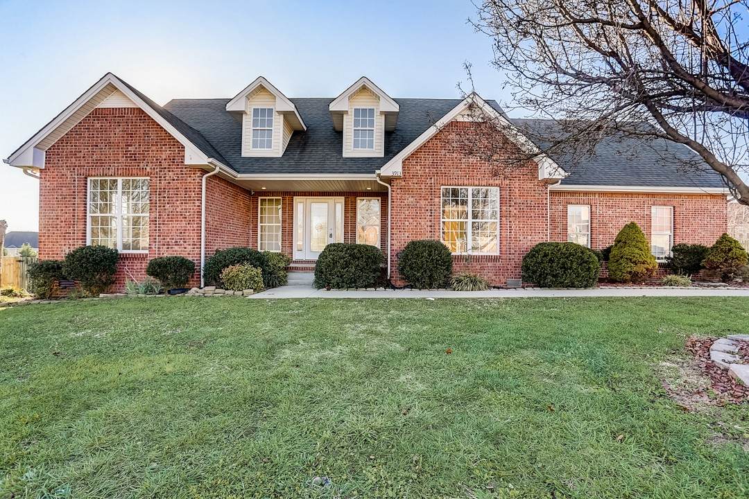 3913 Tyler Brown Dr - Photo 1