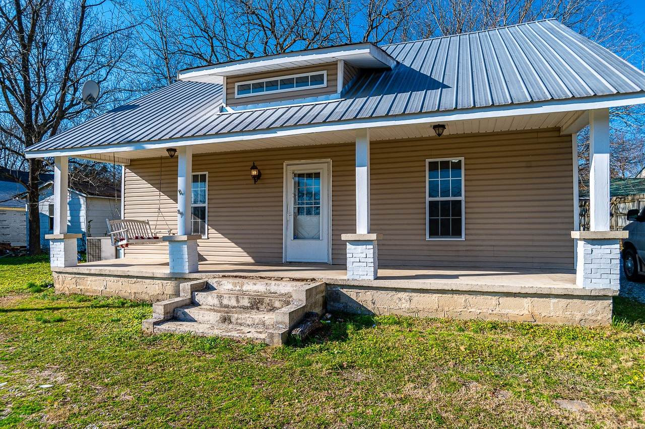 249 Flintville Rd - Photo 1