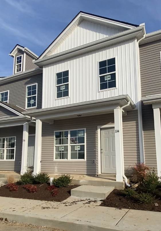 334 Kristen Ct - Photo 1