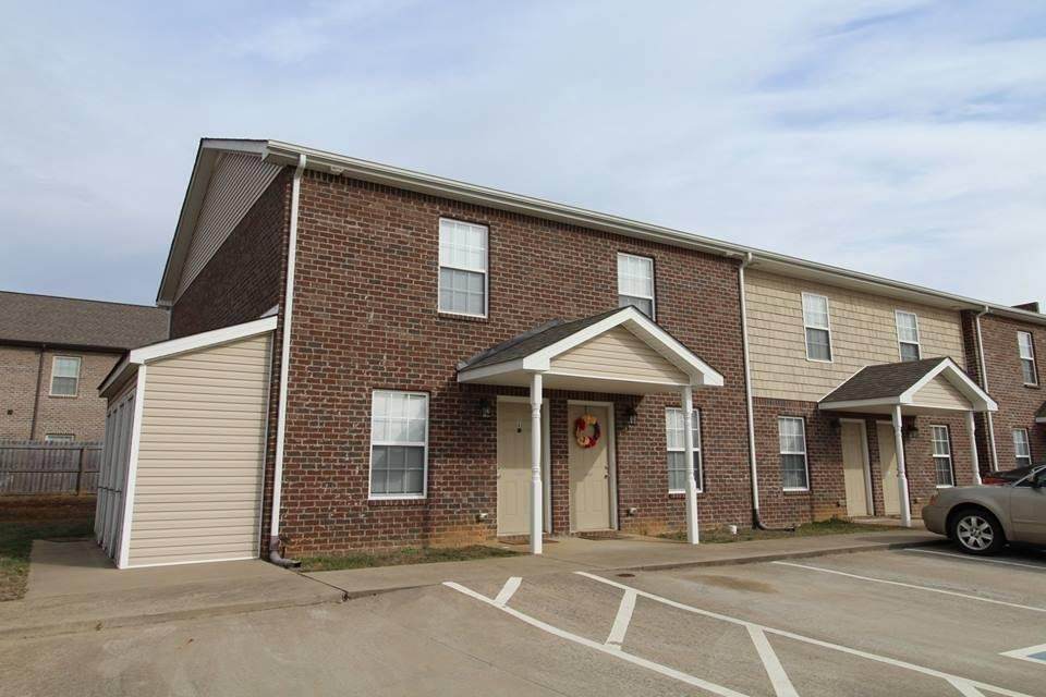 2296 Mccormick Unit C - Photo 1