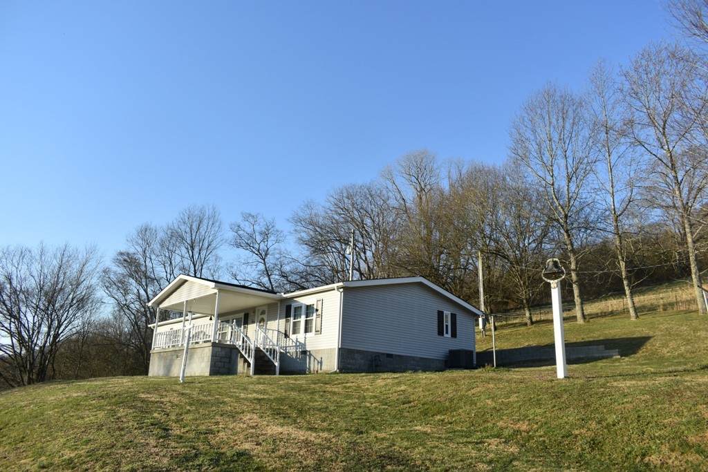 603 Defeated Creek Hwy - Photo 1
