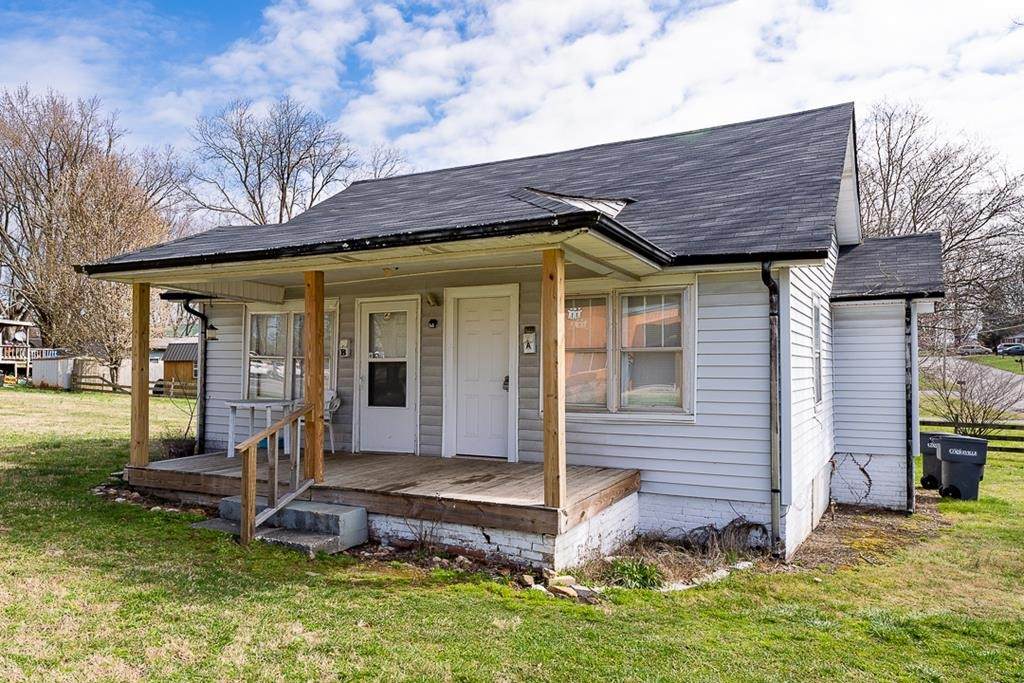 312 S Walnut Ave - Photo 1