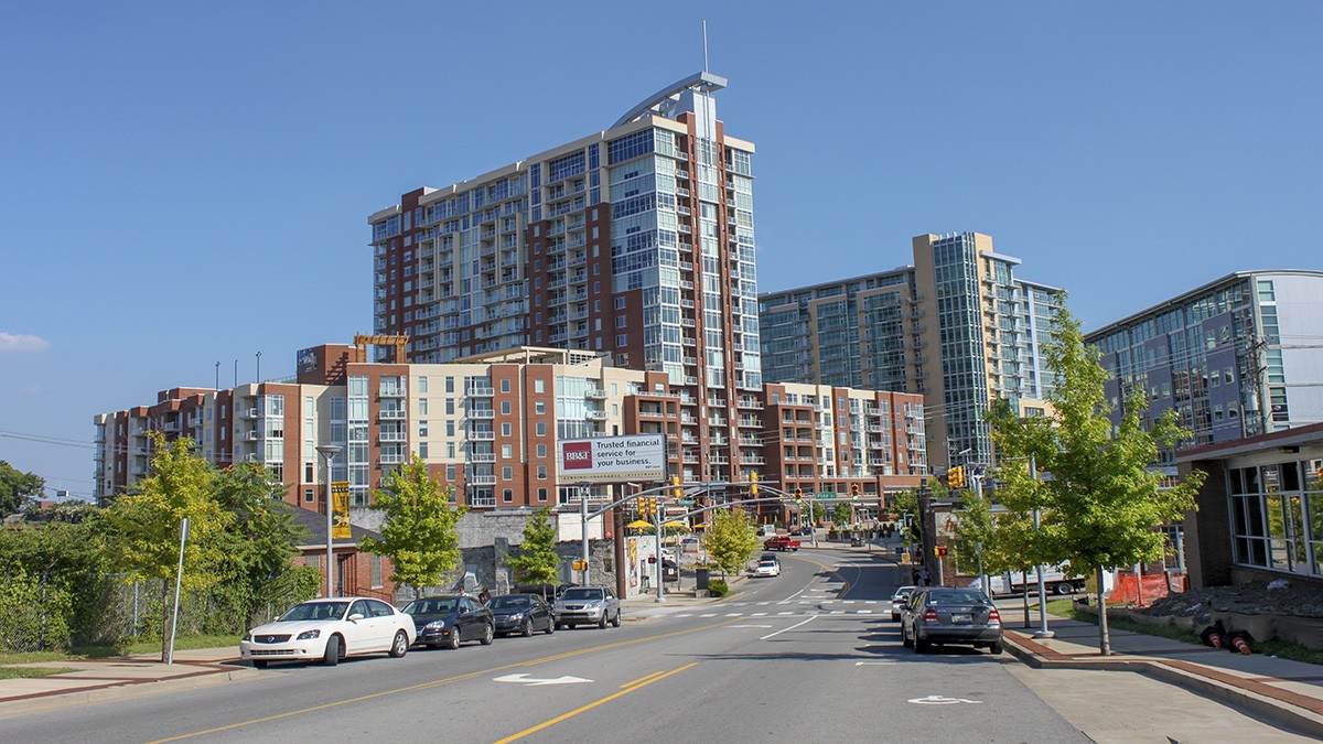 1098 12th Ave - Photo 1