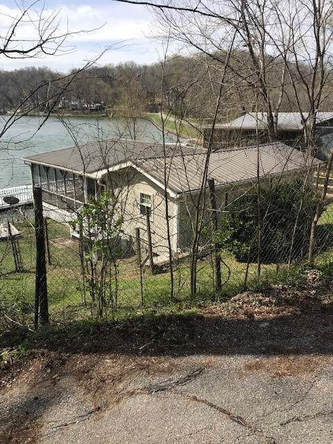 513 Lake Logan Rd - Photo 1