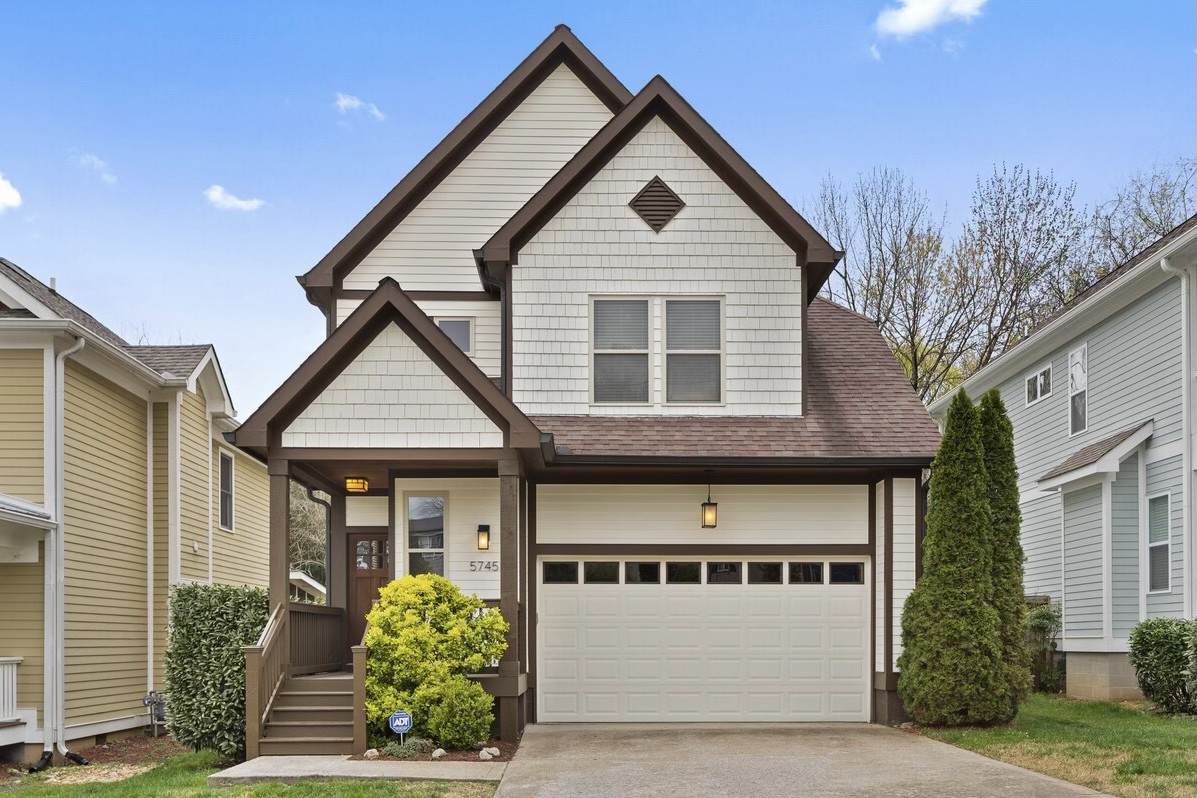 5745 Maudina Ave - Photo 1
