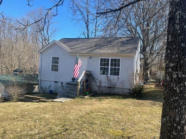 967 Oakdale Dr - Photo 1