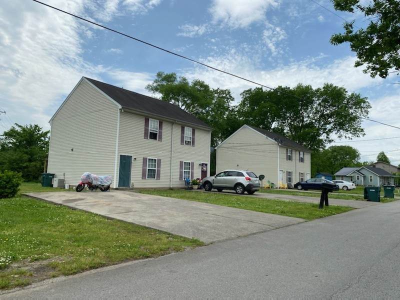 300302 Hobbs Ave - Photo 1
