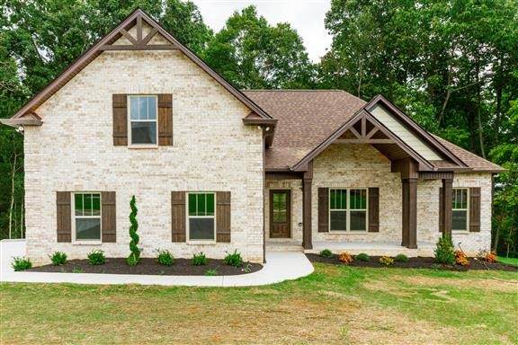 2065 Stratford Ln - Photo 1