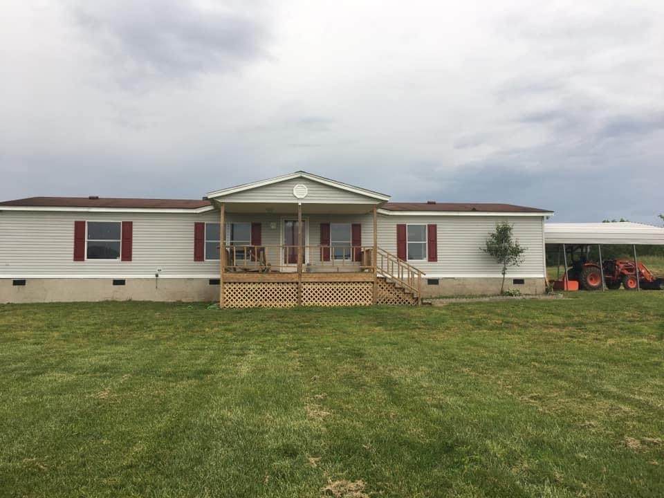 869 Clark Hollow Rd - Photo 1