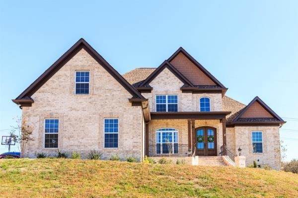 920 Harrisburg Ln - Photo 1