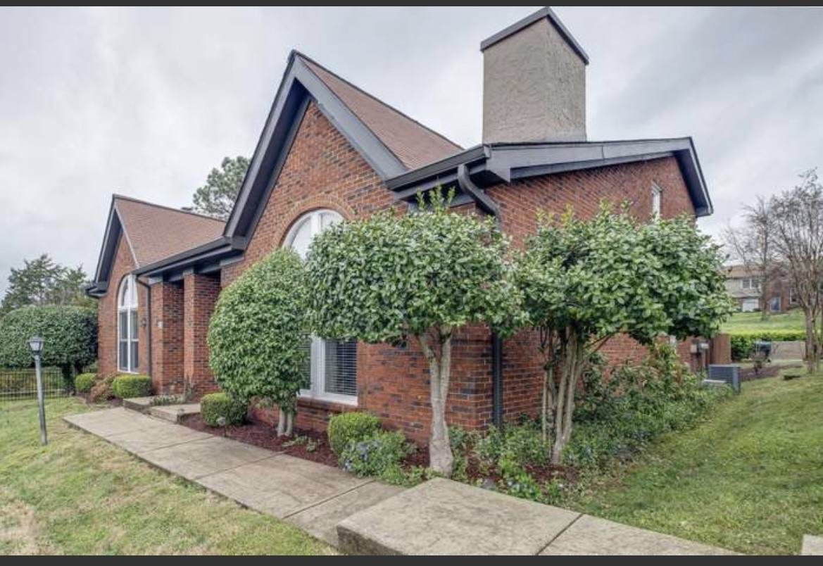 116 Highland Villa Dr - Photo 1