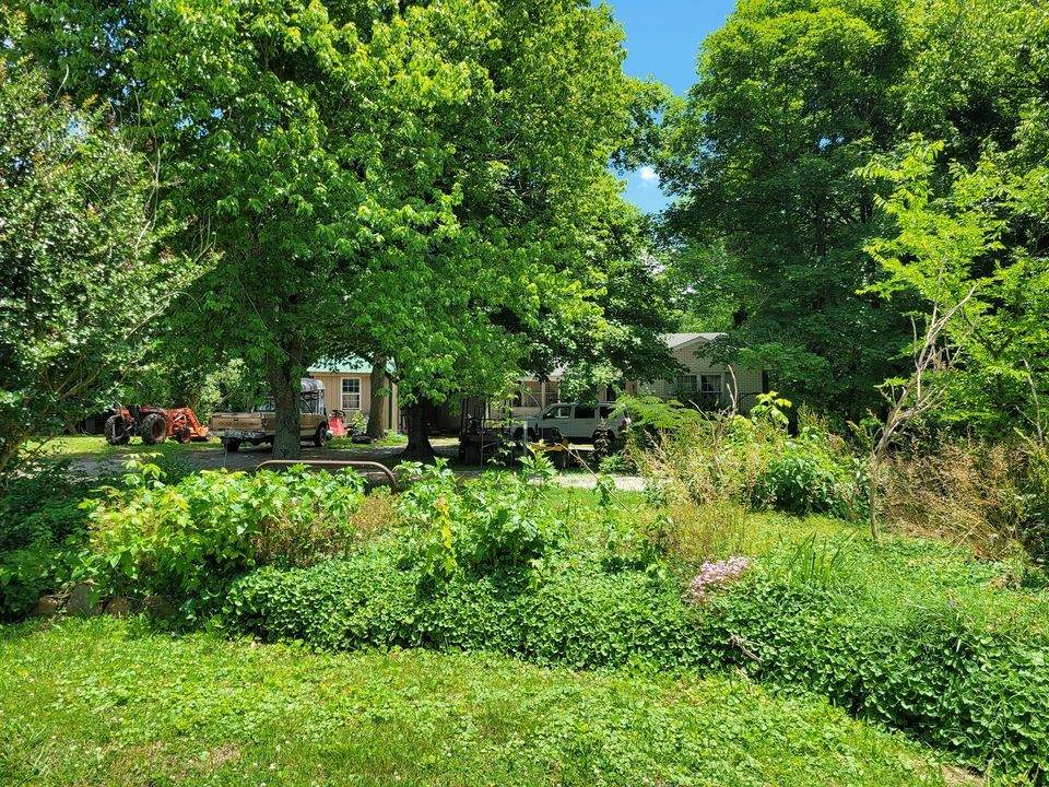 8842 Horton Hwy - Photo 1