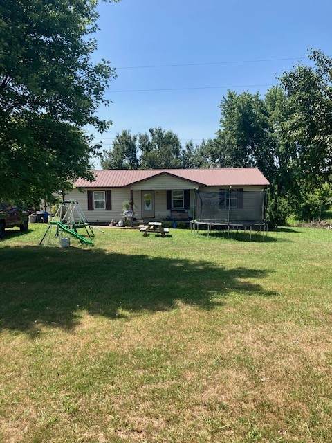 421 Shady Grove Rd - Photo 1