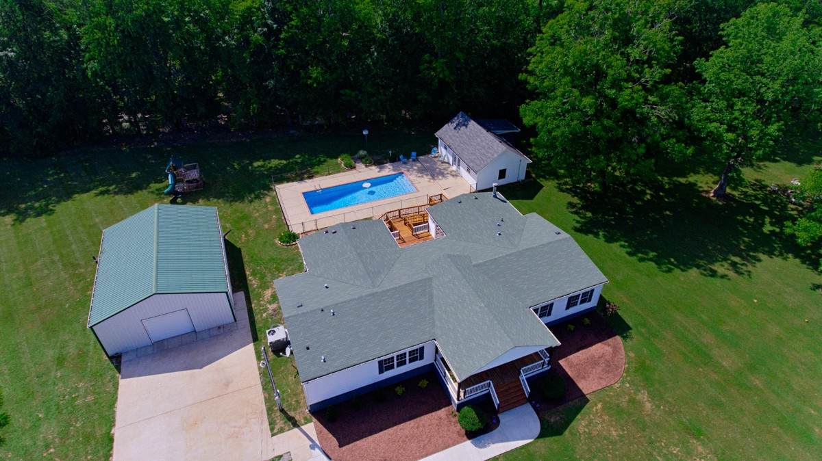235 Higdon St - Photo 1